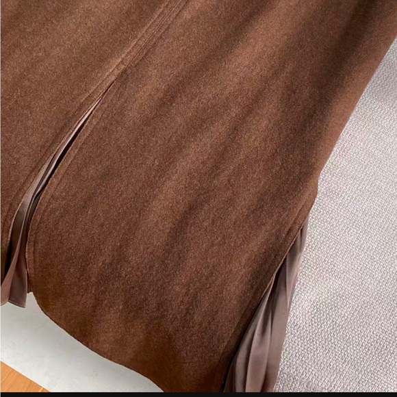 Wool blend skirt - Picture 9 of 11